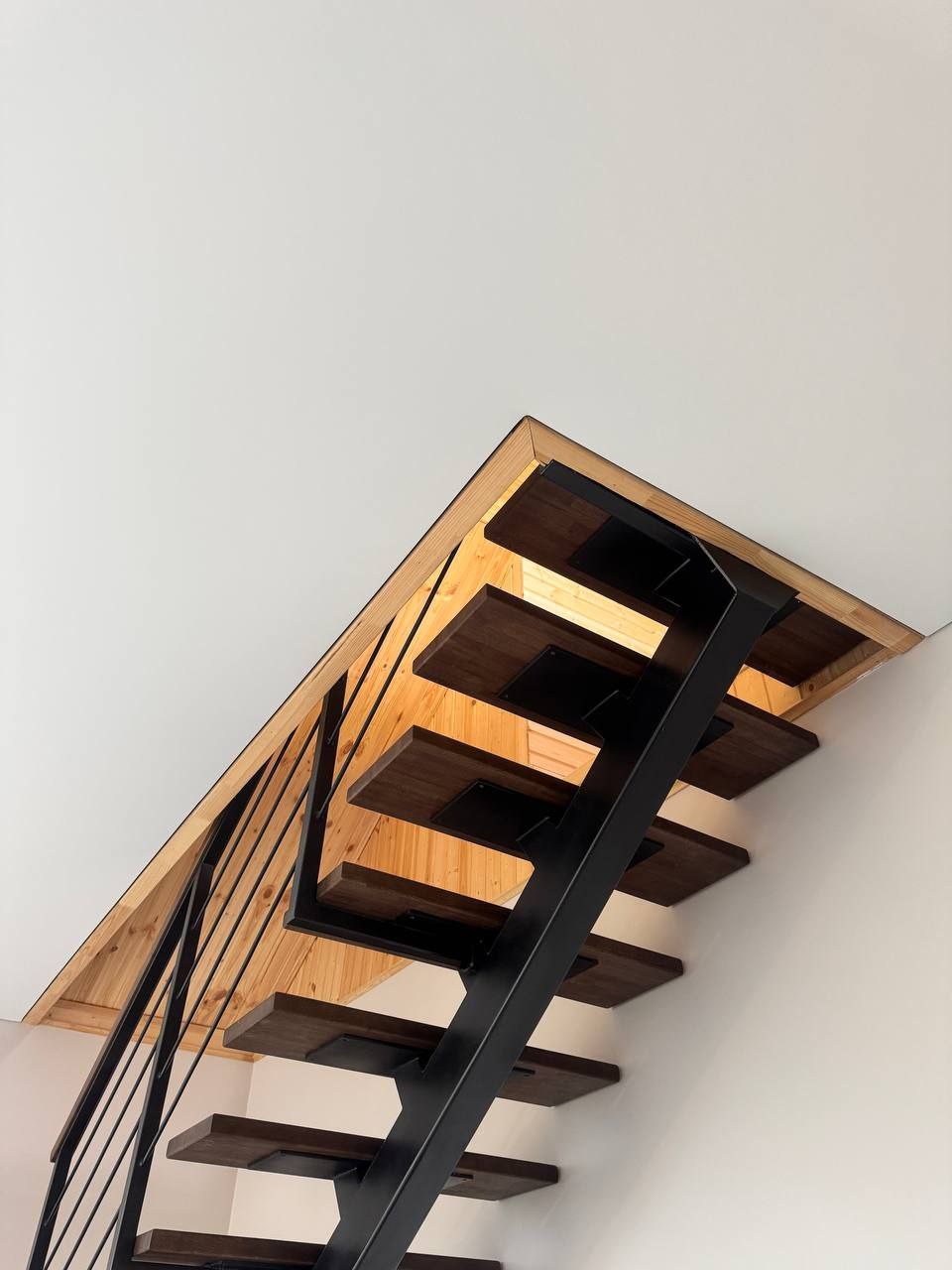 Подарок к Новому году - 20% на все потолки - Услуги в Ангарский район